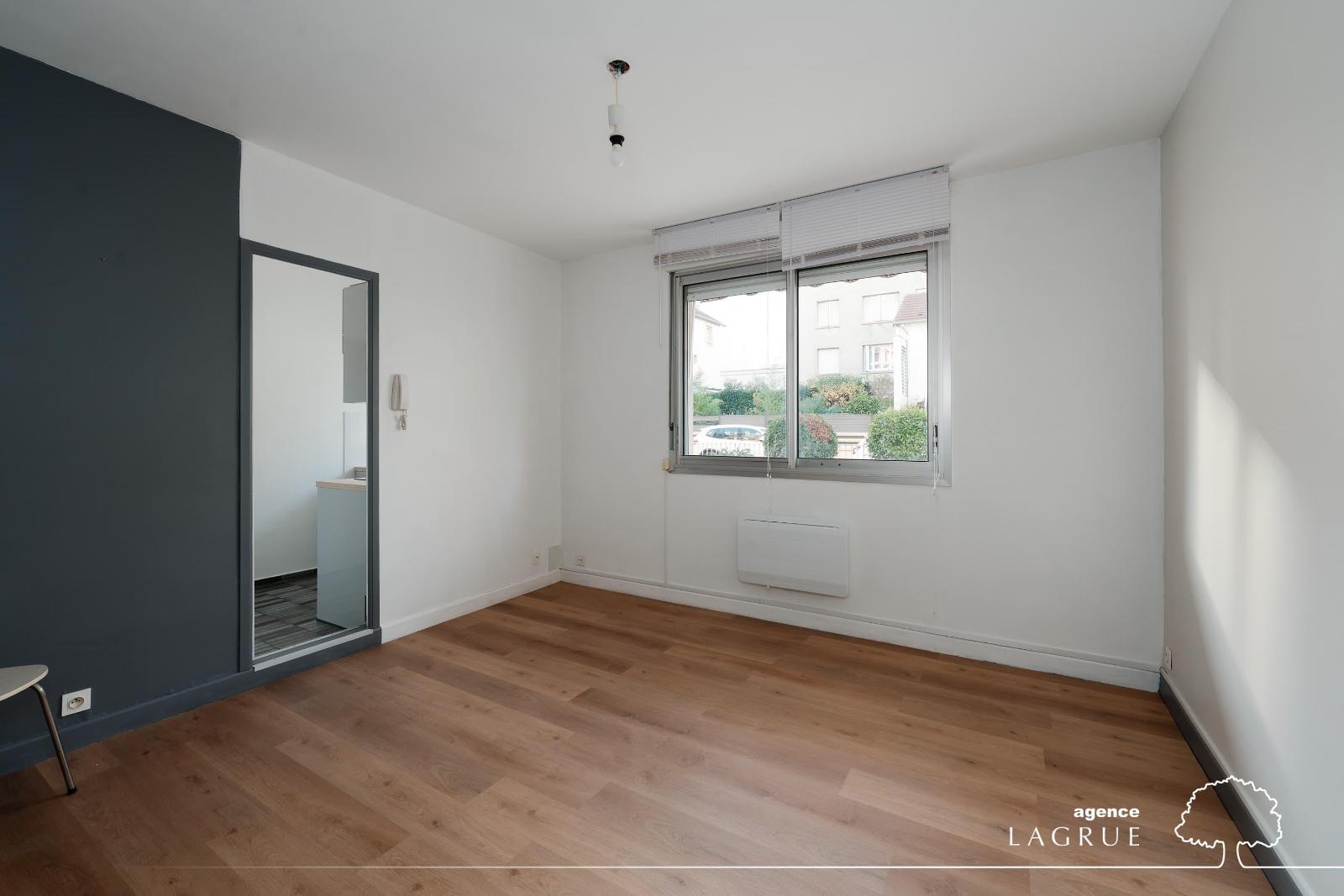 appartement 2 pièces - VICHY