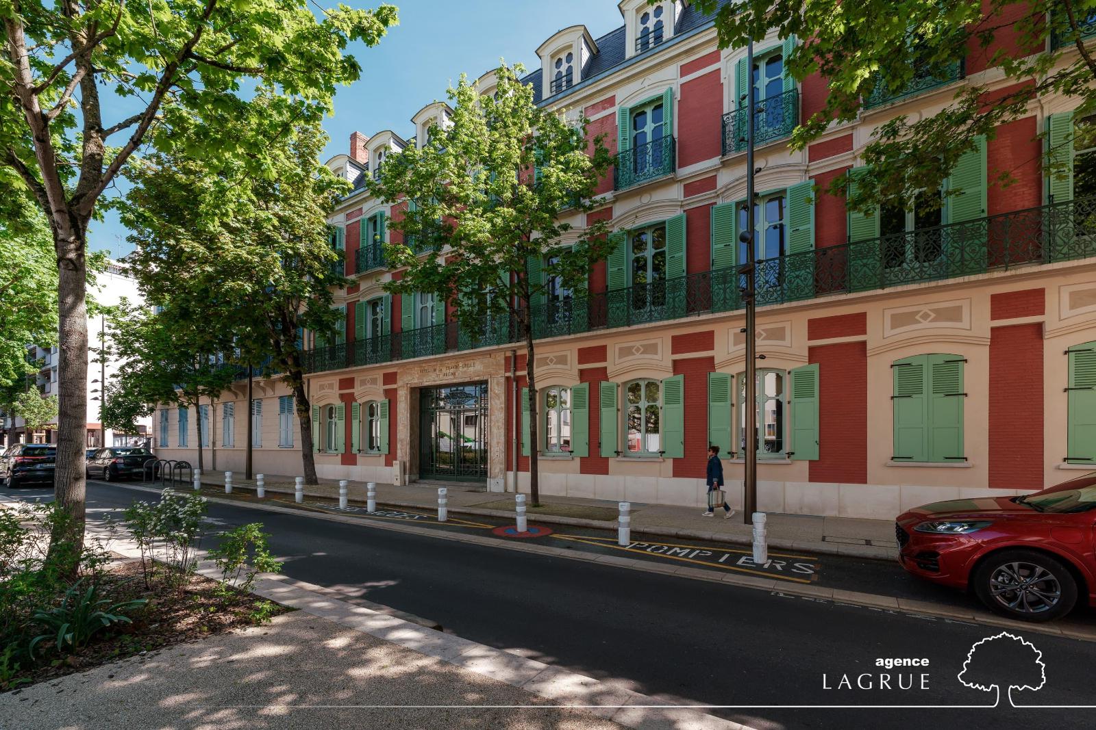 appartement 3 pièces - VICHY