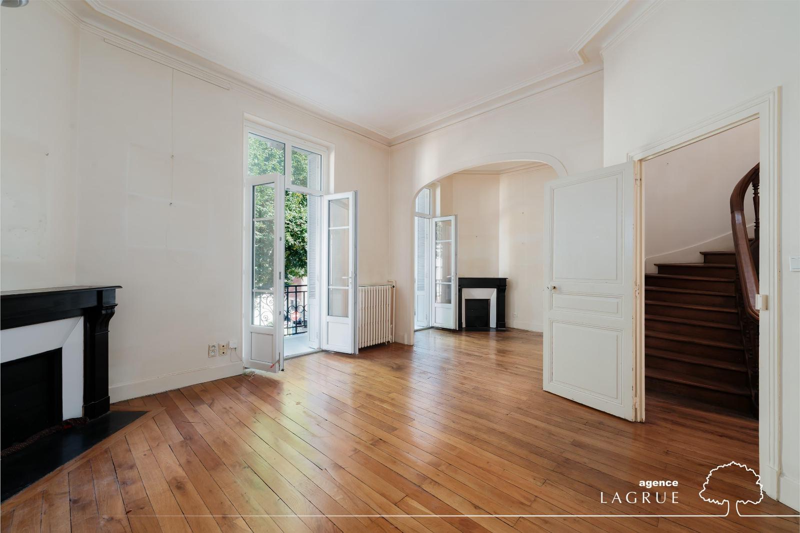 maison 7 pièces - VICHY