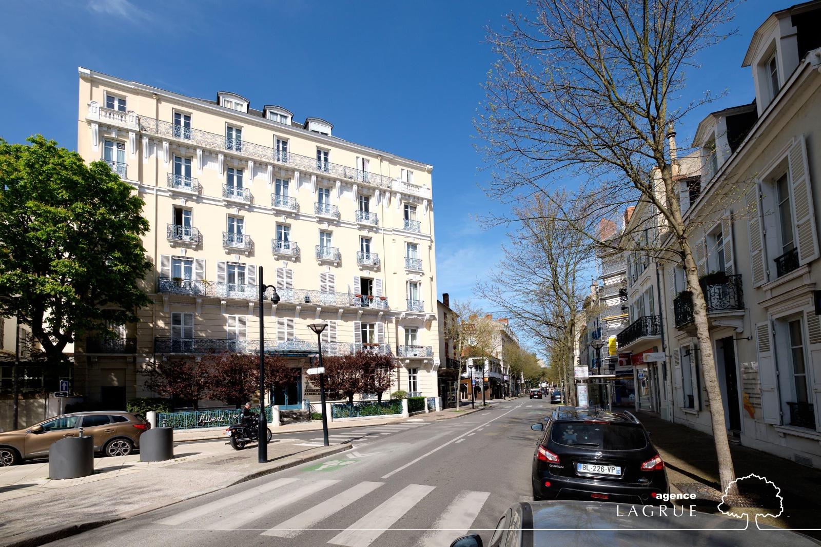 appartement 2 pièces - VICHY